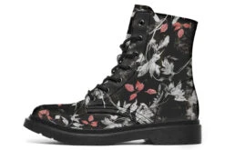 Black Senescence Boots