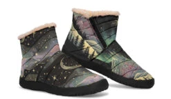 Northern Lights Comfy Winter Boots -Rogue & Wolf Shop ComfyWinterBoots NorthernLightsComfyWinterBoots 173 37915 Comfywinterboots Blk STR9 NLB