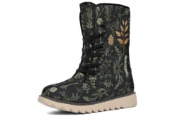 Autumn Memoir Fold Over Winter Boots -Rogue & Wolf Shop FoldOverWinterBoots AutumnMemoirFoldOverWinterBoots 173 36632 Polarboots CW STR3 NLB