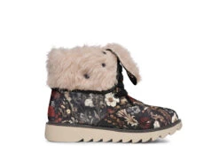 Dark Fairytale Fold Over Winter Boots -Rogue & Wolf Shop FoldOverWinterBoots DarkFairytaleFoldOverWinterBoots 173 95832 Polarboots CW STR6 NLB