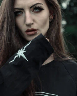 Star Tarot Long Sleeve Tee -Rogue & Wolf Shop IMG 1706