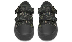 Foraging Kids Low Tops -Rogue & Wolf Shop KidsLowTops ForagingKidsLowTops 173 37431 Kidslowtops Blk STR4 NLB