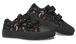 Herbology Kids Low Tops -Rogue & Wolf Shop KidsLowTops HerbologyKidsLowTops 173 37440 Kidslowtops Blk STR6 NLB