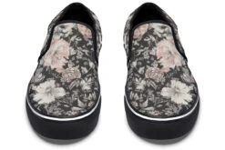Vintage Peonies Slipons -Rogue & Wolf Shop Slipons VintagePeoniesSlipons 173 35999 Slipons Blk STR8 NLB