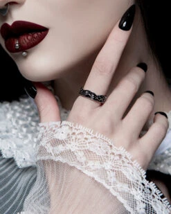 Moonrise Ring In Blackened Steel -Rogue & Wolf Shop TLI 0095b 2