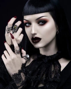 Rune Ring In Mirror Steel -Rogue & Wolf Shop TLI 1021a b211d7ad 1f20 40a9 90fb 065d0aea83f1