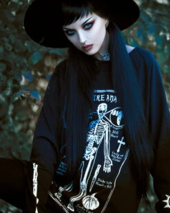 Vampire Anatomy Long Sleeve Tee -Rogue & Wolf Shop TLI 7767a