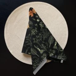 Autumn Memoir Cloth Napkin Set -Rogue & Wolf Shop cloth napkin set 4 white front 65795e52845f3